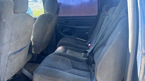 2005 Chevrolet Silverado 2500HD LS