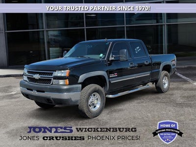 2006 Chevrolet Silverado 2500HD Work Truck 4DR Crew Cab 4WD SB