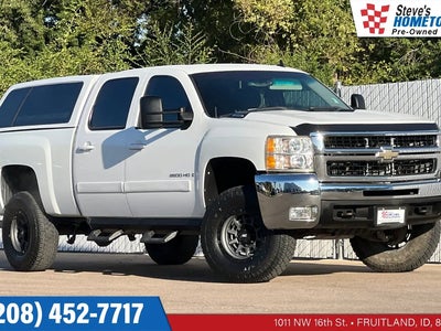 2008 Chevrolet Silverado 2500HD 4WD LT2 4DR Crew Cab SB
