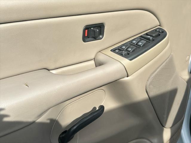 2004 Chevrolet Silverado - $13,580