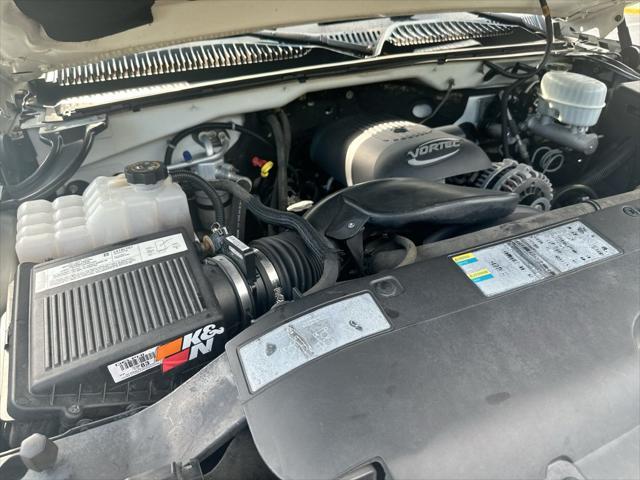 2004 Chevrolet Silverado - $13,580