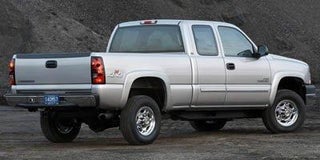 2006 Chevrolet Silverado 2500HD with Silver Birch Metallic Exterior