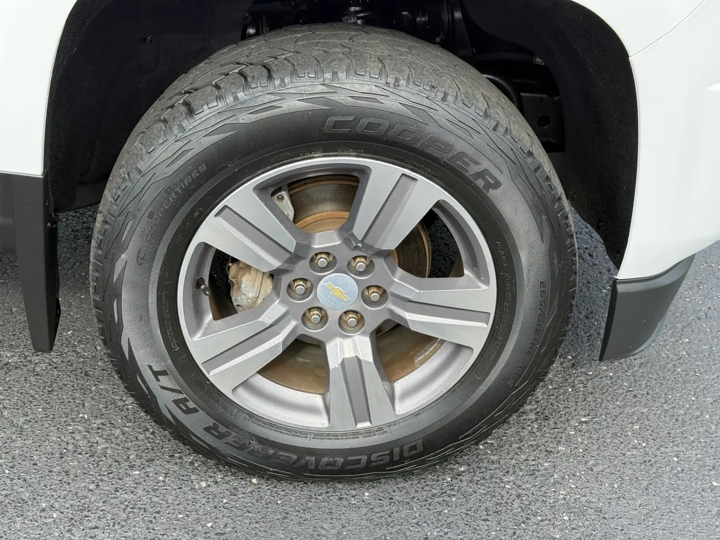 2015 Chevrolet Colorado - $10,998