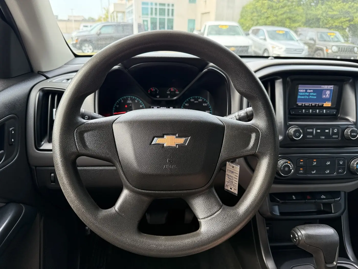 2015 Chevrolet Colorado - $10,998