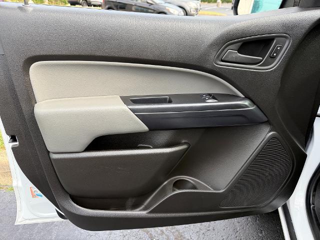 2015 Chevrolet Colorado - $10,998