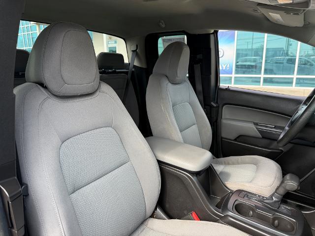 2015 Chevrolet Colorado - $10,998