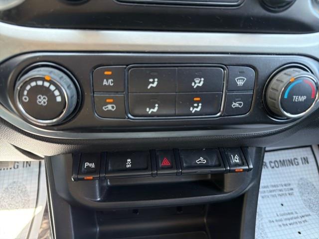 2022 Chevrolet Colorado - $18,863