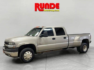 2002 Chevrolet Silverado 3500 4DR Crew Cab 2WD LB DRW