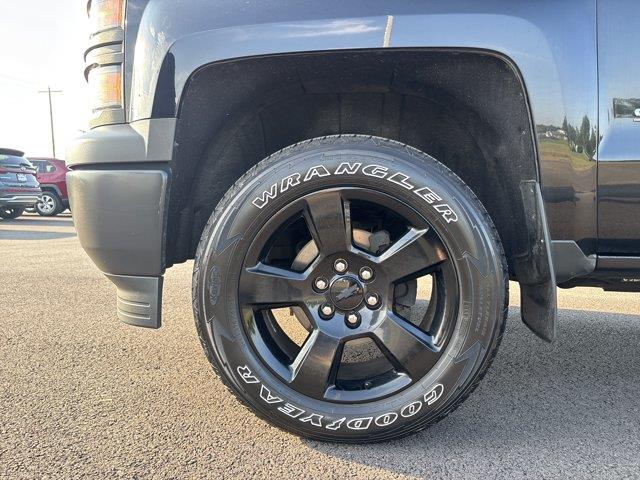 2015 Chevrolet Silverado - $14,950