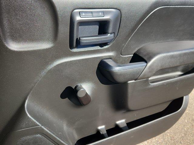 2018 Chevrolet Silverado - $19,901