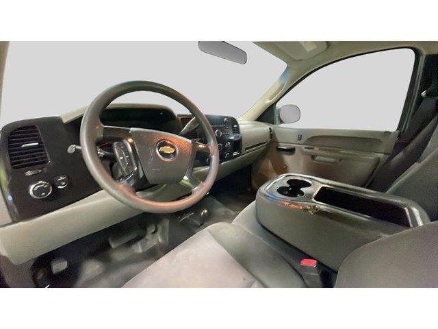 2012 Chevrolet Silverado - $5,915