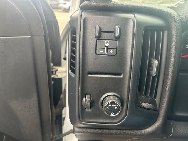2015 Chevrolet Silverado - $8,287