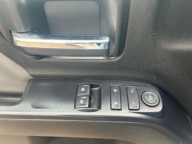 2015 Chevrolet Silverado - $8,287