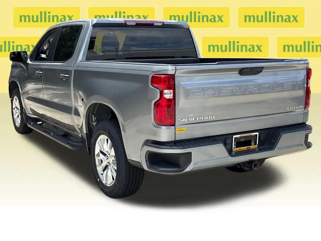 2023 Chevrolet Silverado - $26,000