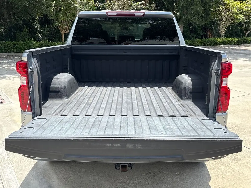 2023 Chevrolet Silverado - $26,000