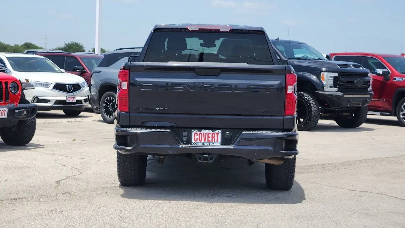 2023 Chevrolet Silverado 1500 Custom