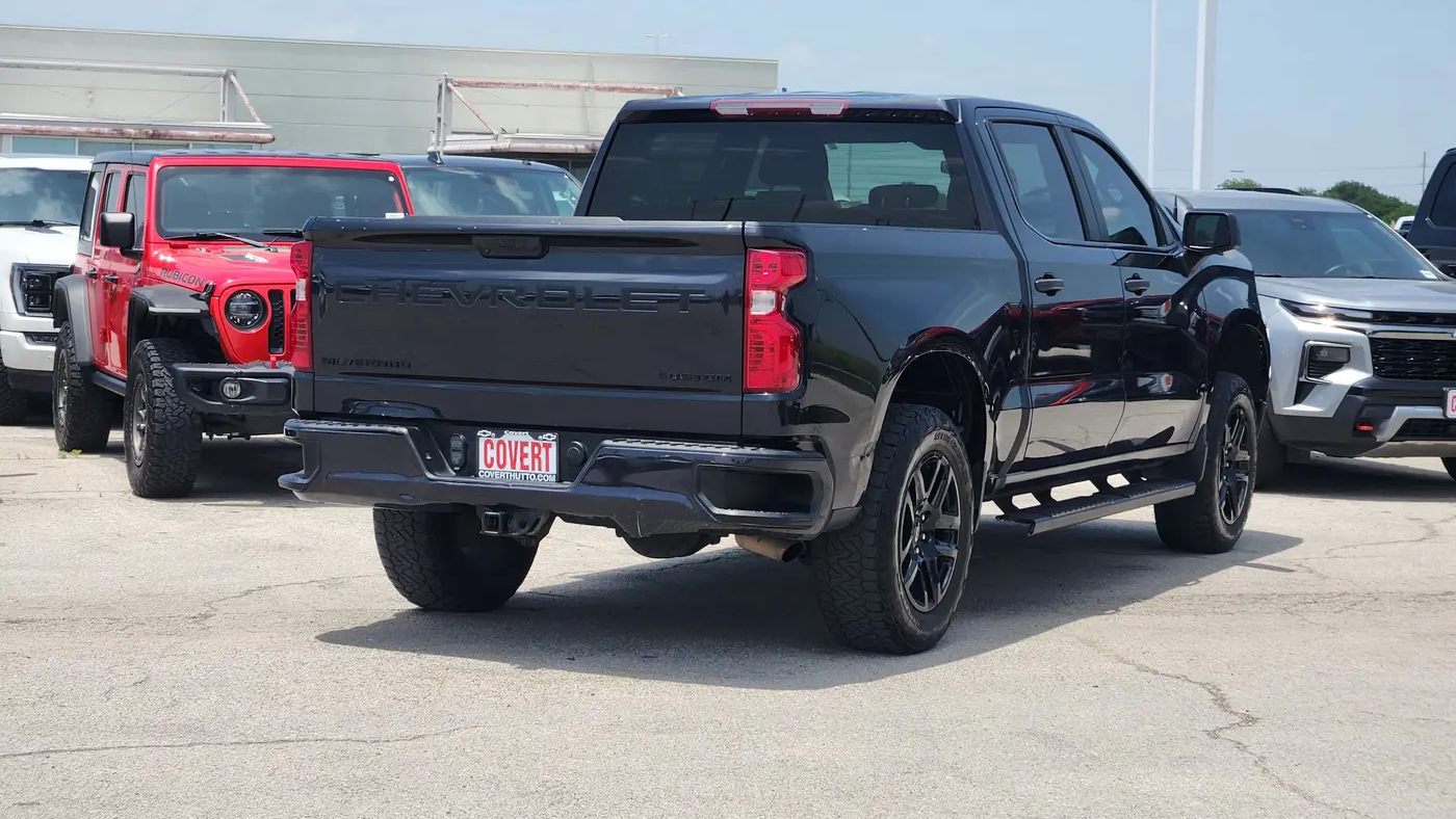 2023 Chevrolet Silverado 1500 Custom