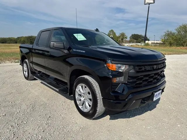 2026 Chevrolet Silverado - $35,700