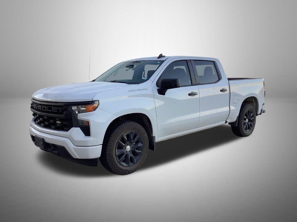 2023 Chevrolet Silverado - $28,945