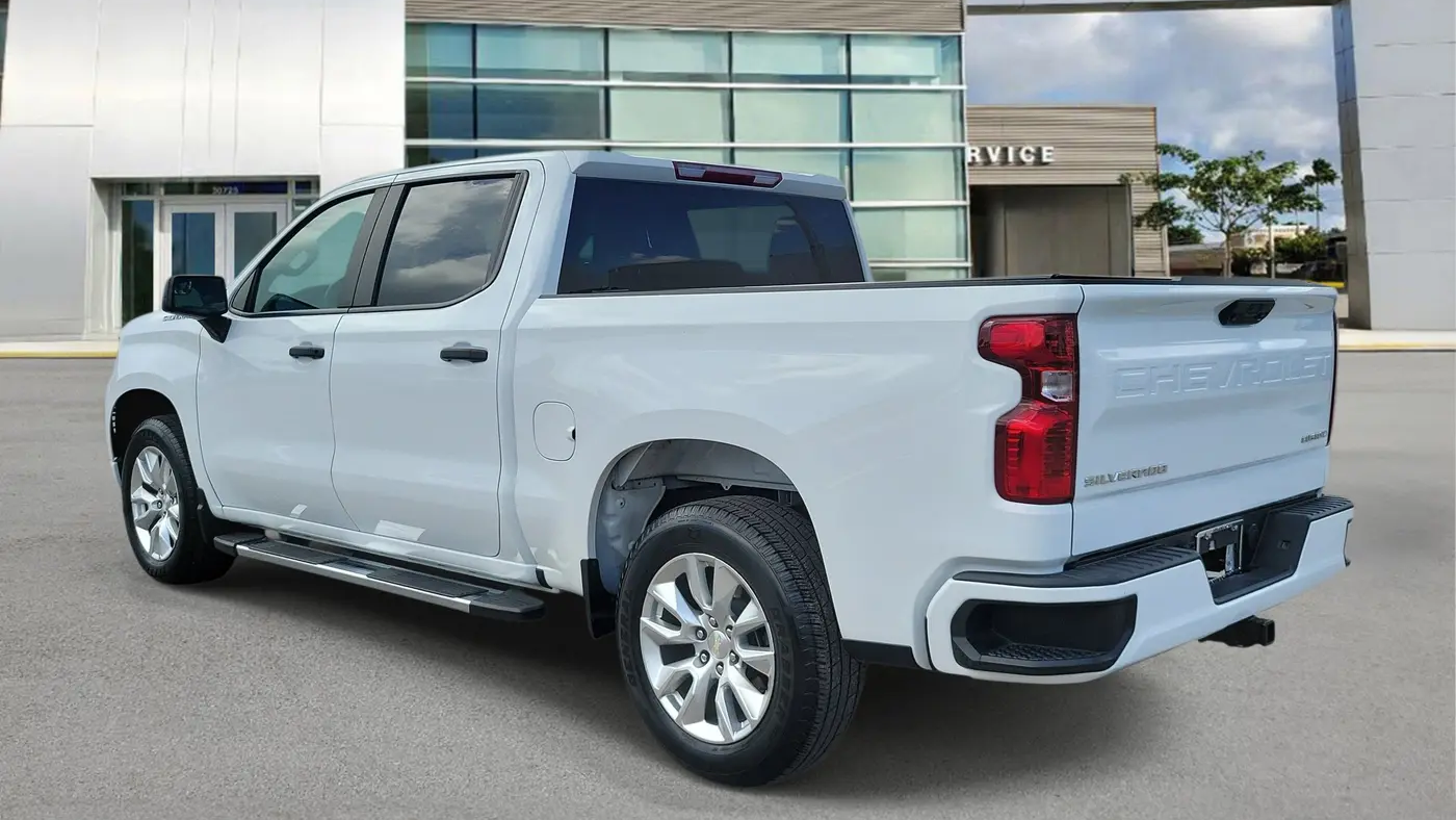 2024 Chevrolet Silverado 1500 Custom