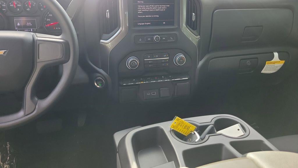 2025 Chevrolet Silverado 1500 Custom