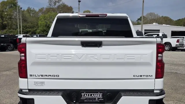 2025 Chevrolet Silverado 1500 Custom