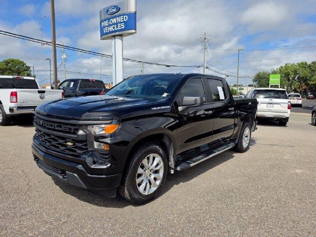 2022 Chevrolet Silverado - $28,988