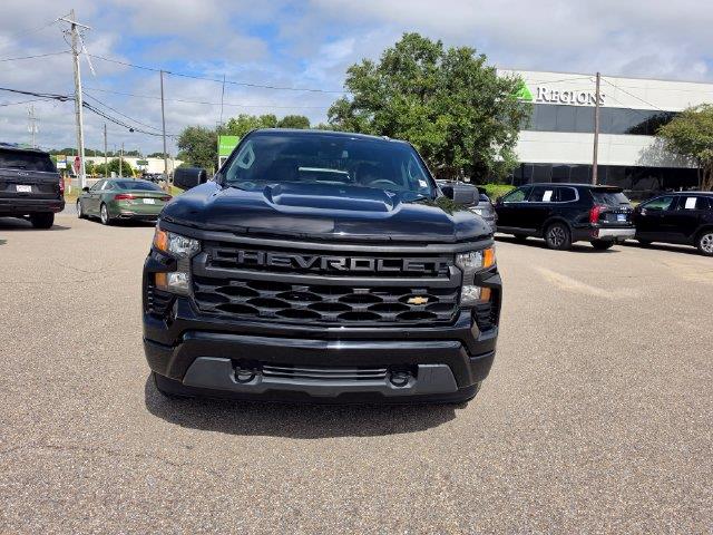 2022 Chevrolet Silverado - $28,988