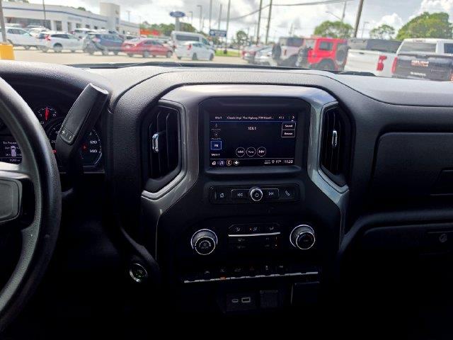 2022 Chevrolet Silverado - $28,988