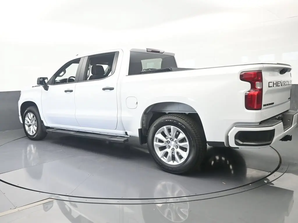 2024 Chevrolet Silverado - $23,586
