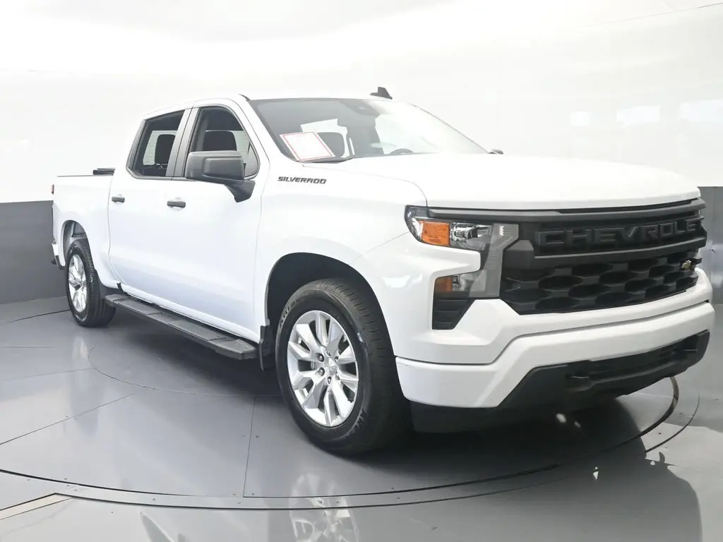 2024 Chevrolet Silverado - $23,586