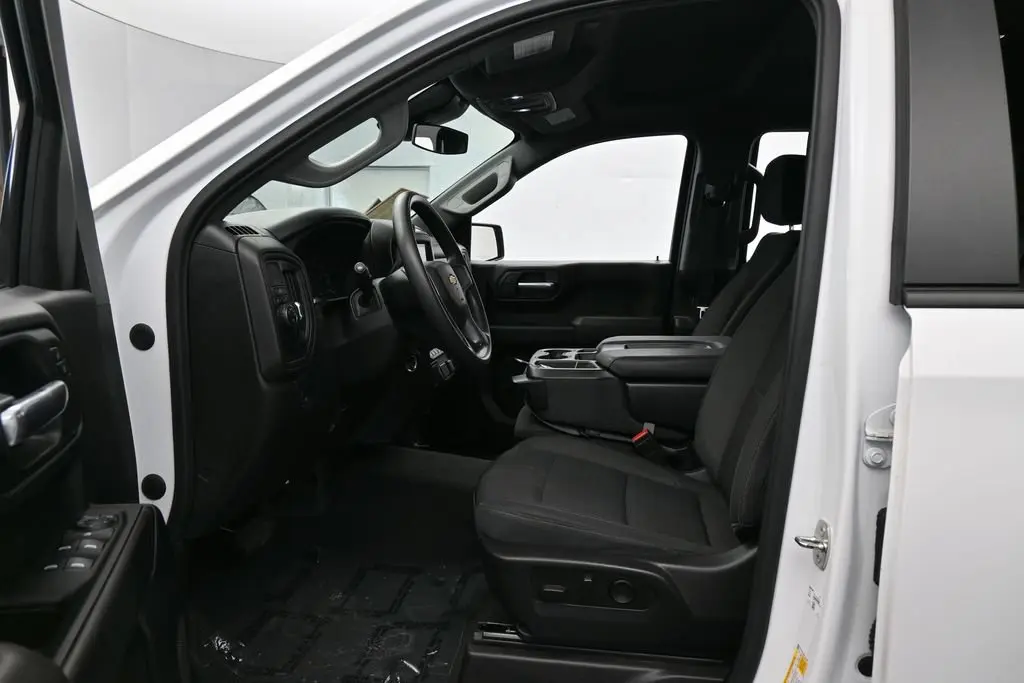 2024 Chevrolet Silverado - $23,586