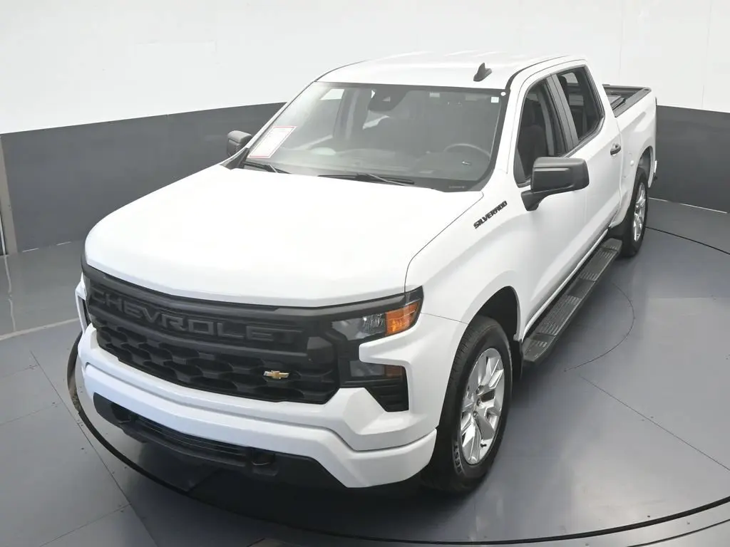 2024 Chevrolet Silverado - $23,586