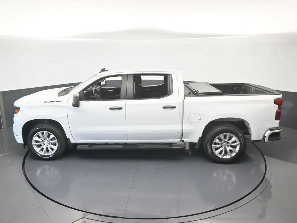 2024 Chevrolet Silverado - $23,586