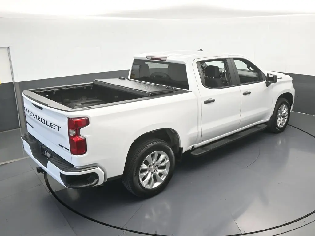 2024 Chevrolet Silverado - $23,586