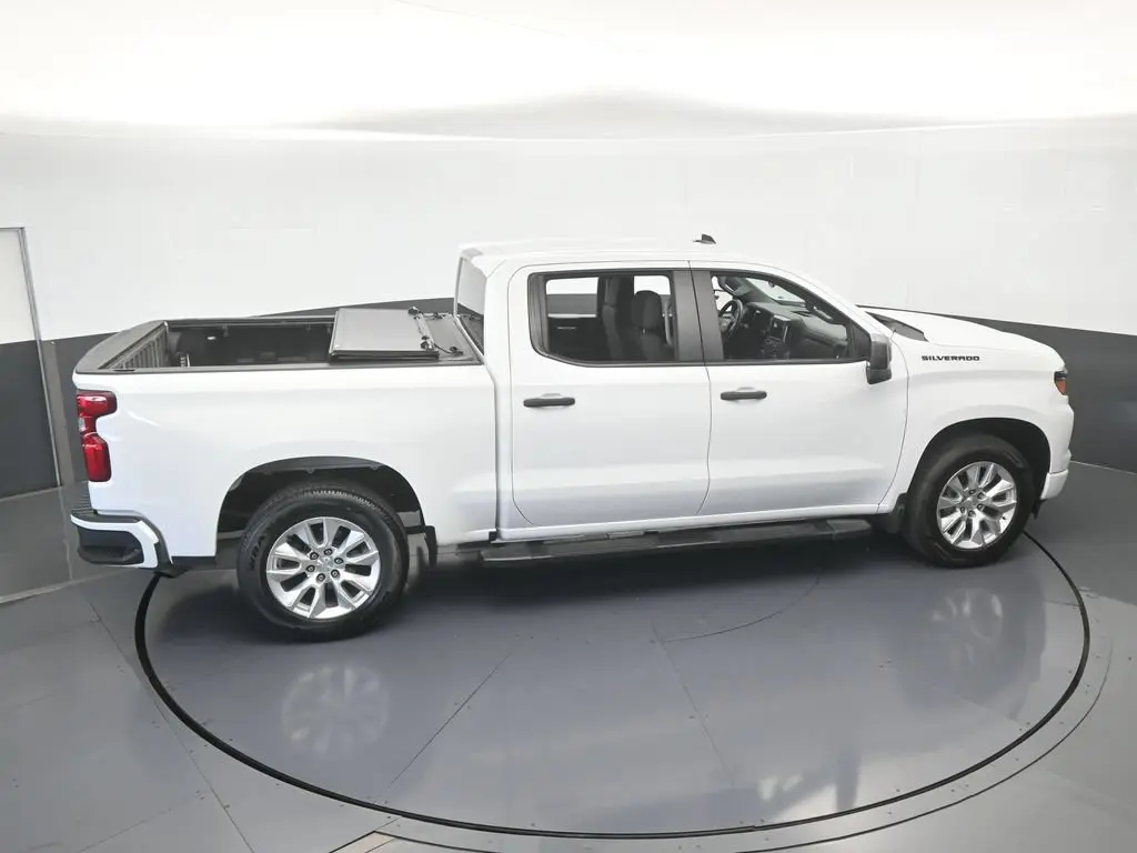 2024 Chevrolet Silverado - $23,586