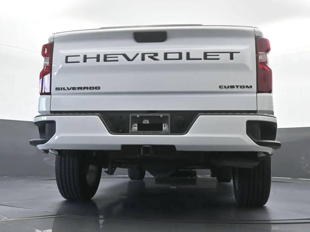 2024 Chevrolet Silverado - $23,586