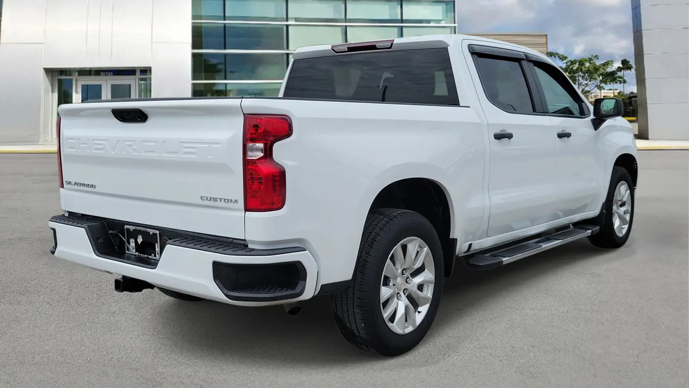 2024 Chevrolet Silverado 1500 Custom