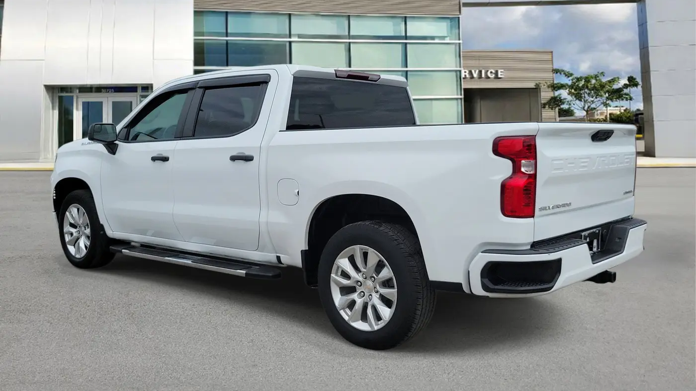 2024 Chevrolet Silverado 1500 Custom