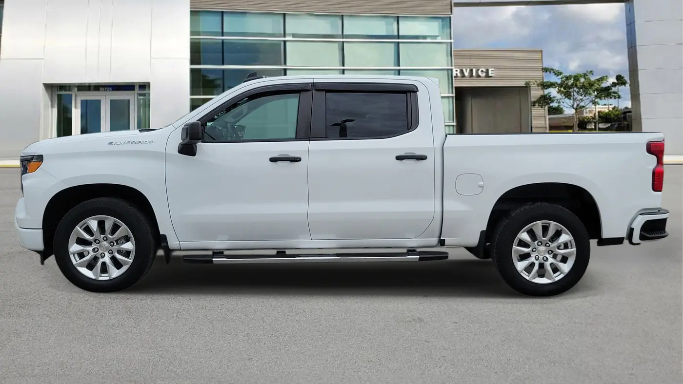 2024 Chevrolet Silverado 1500 Custom