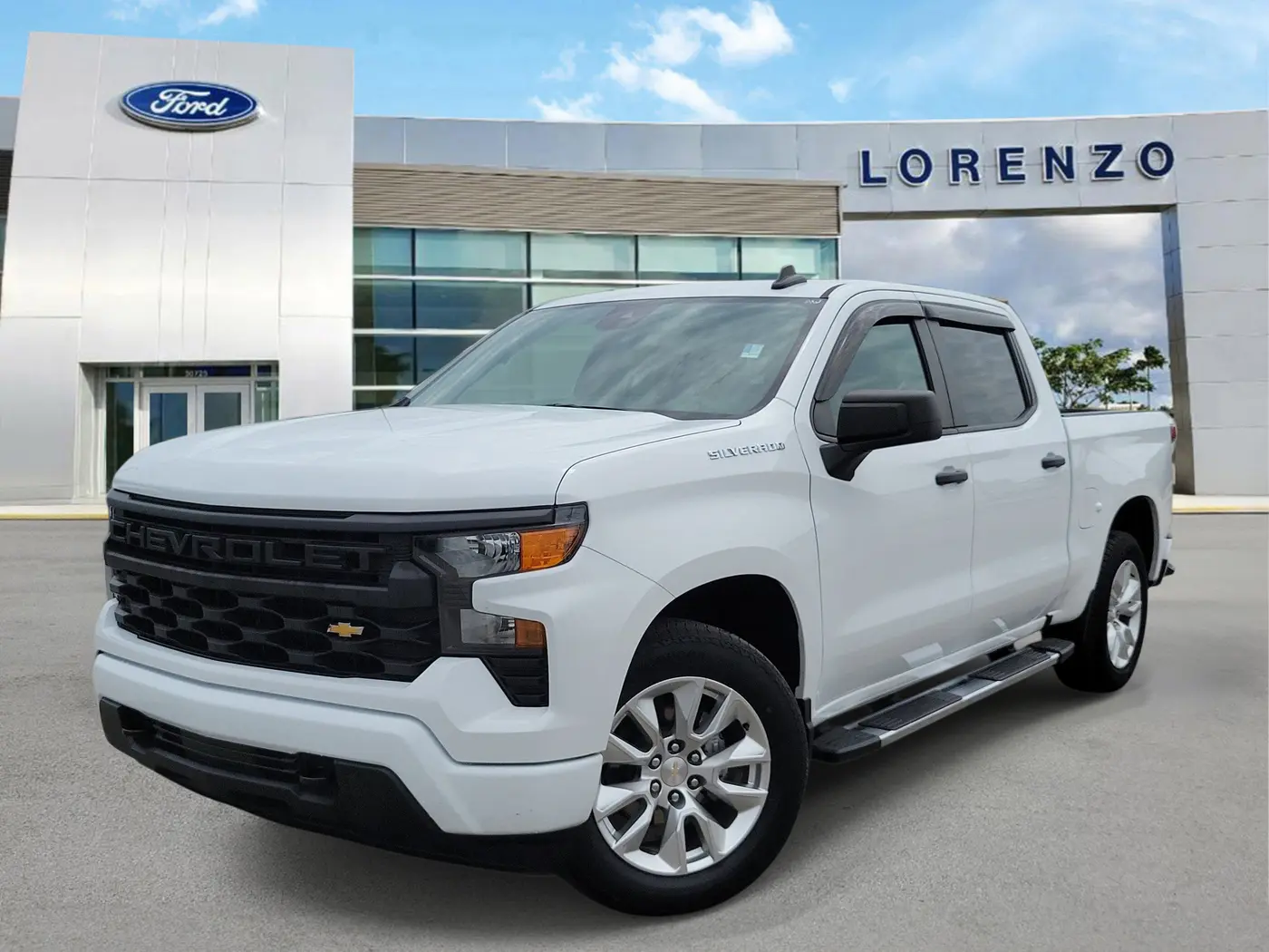 2024 Chevrolet Silverado - $29,590