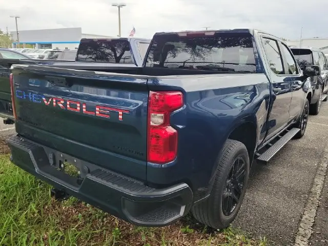 2022 Chevrolet Silverado - $29,183