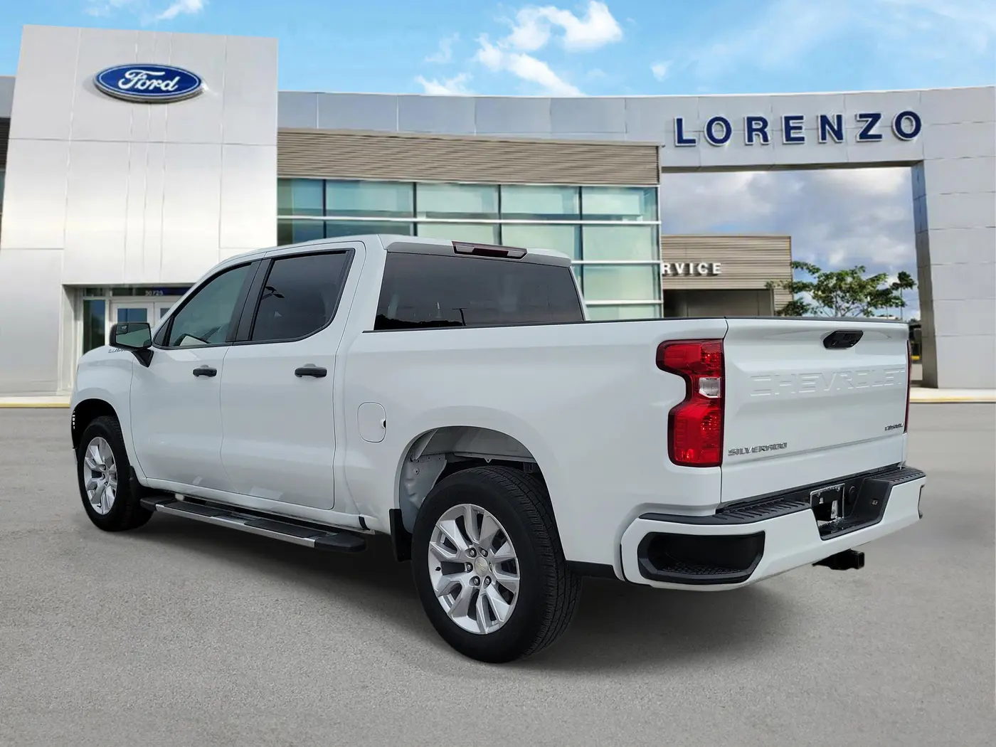2022 Chevrolet Silverado - $27,790