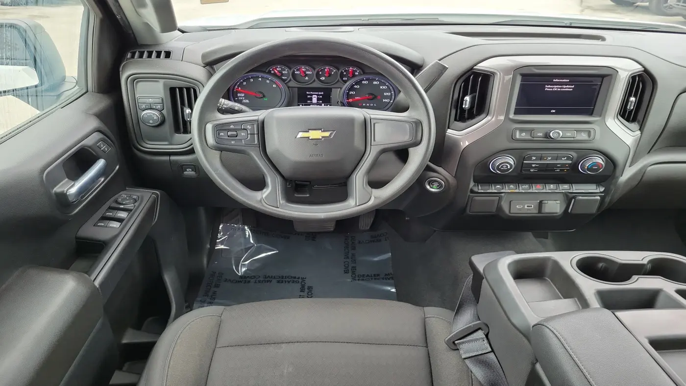 2022 Chevrolet Silverado - $27,790