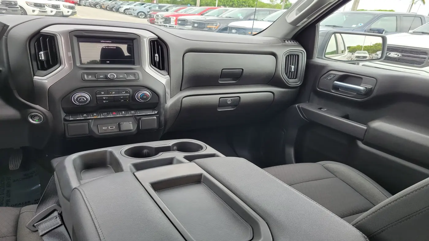 2022 Chevrolet Silverado - $27,790