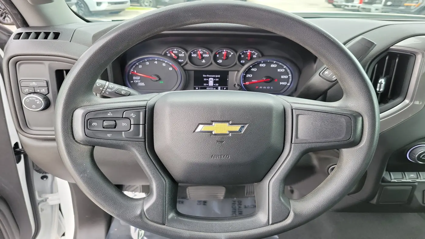 2022 Chevrolet Silverado - $27,790