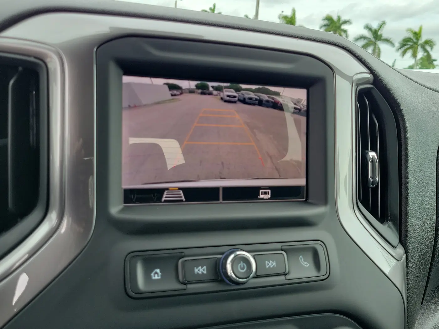 2022 Chevrolet Silverado - $27,790