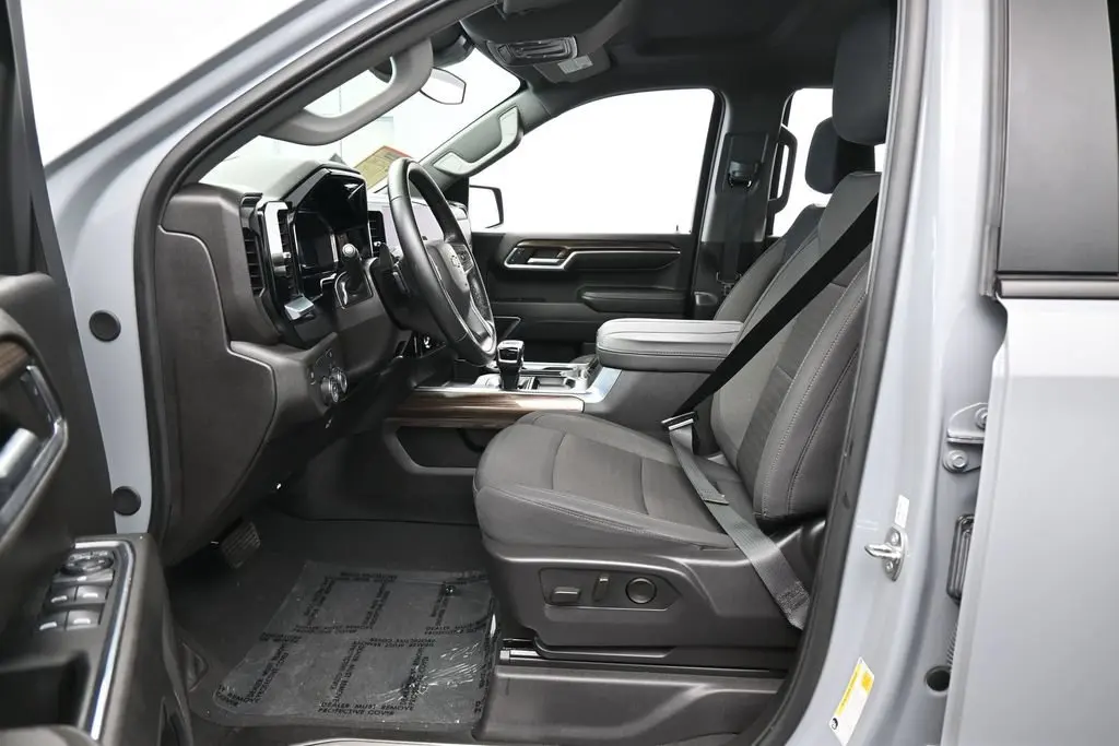 2024 Chevrolet Silverado - $37,981
