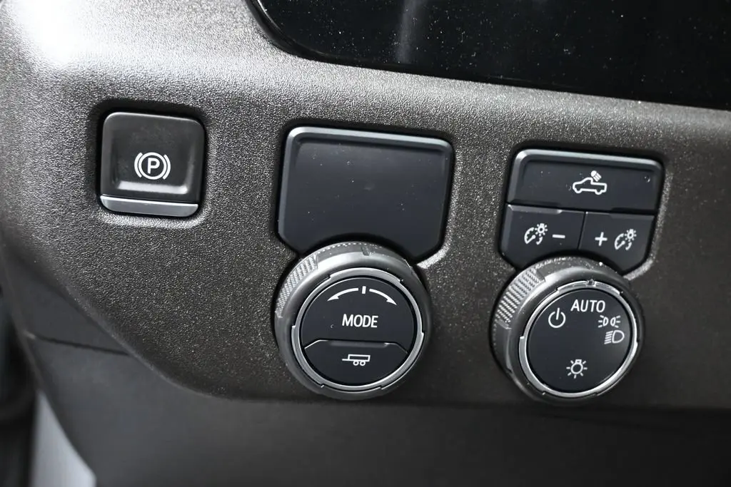 2024 Chevrolet Silverado - $37,981