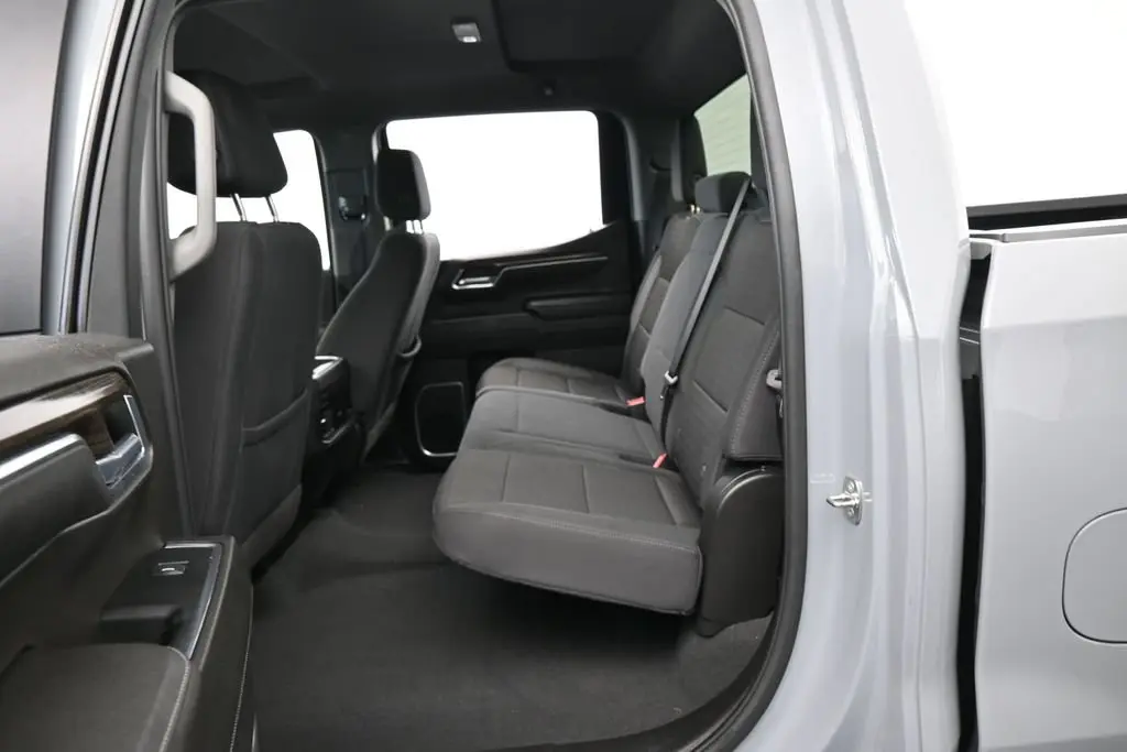 2024 Chevrolet Silverado - $37,981